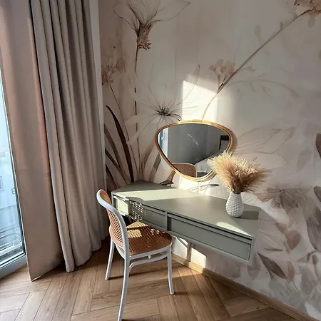 Apartment Forest Elegance *