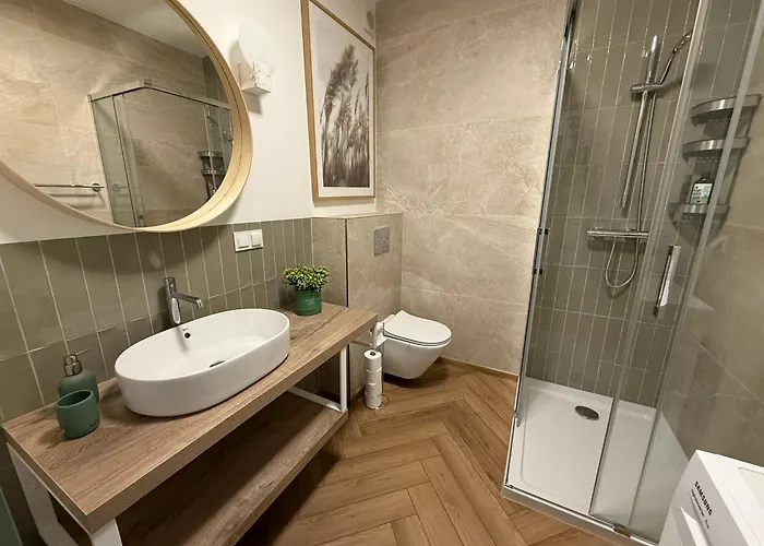 Forest Elegance هاجوكوفه