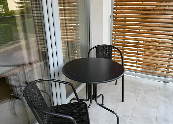 Forest Elegance هاجوكوفه